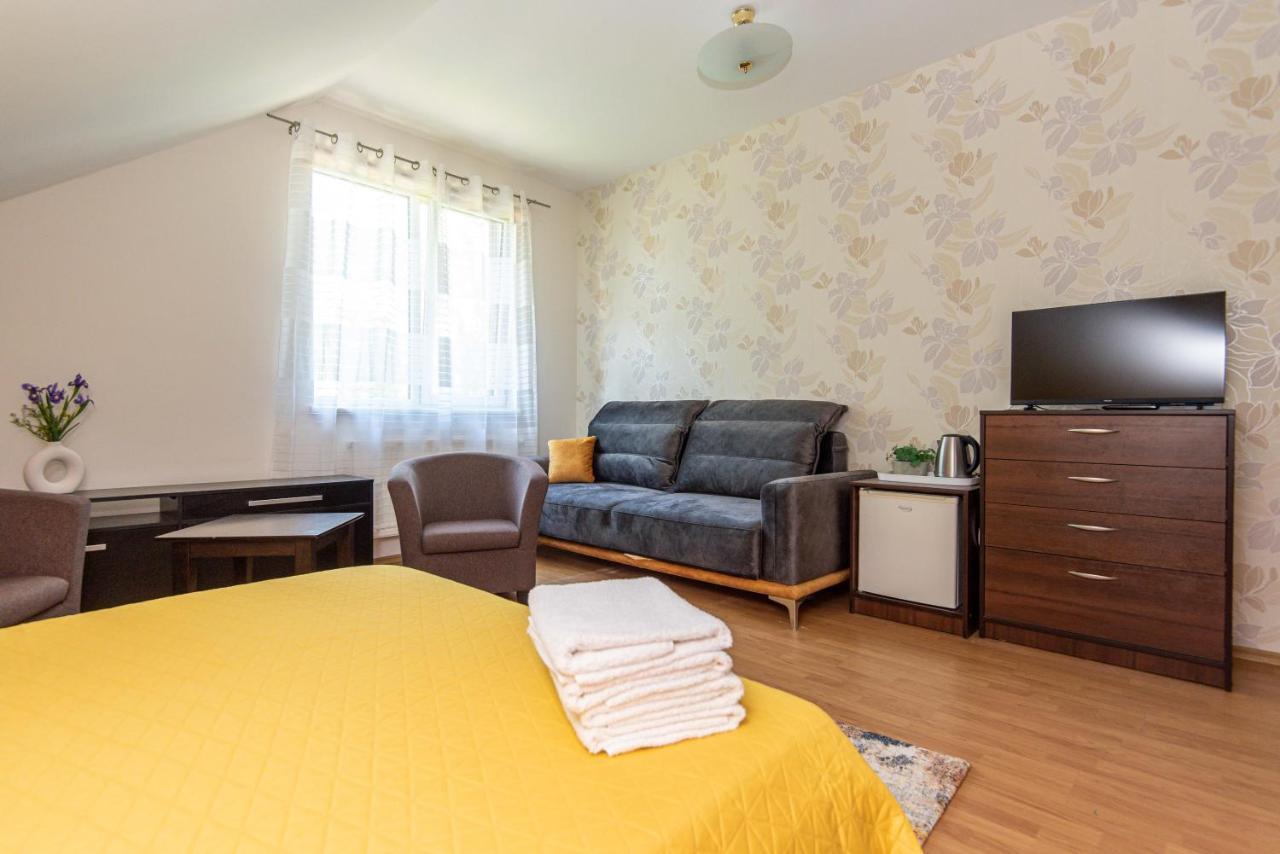 Guest House Pasaulio Krastas Palanga Esterno foto